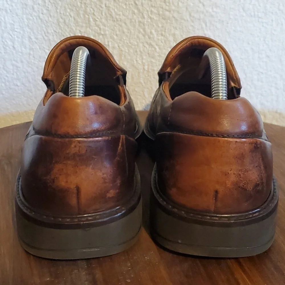 Ecco- Mens Distressed Leather Dress Shoes Slip on Neutral Comfy! Like New! Sz.10